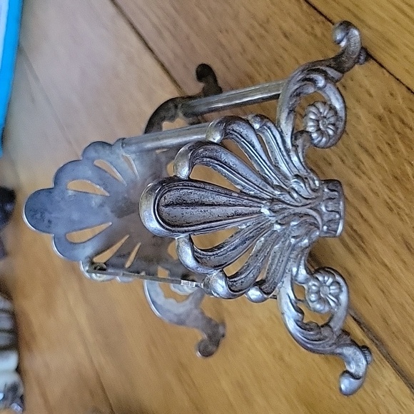 Vintage LEONARD SILVERPLATE Utensil/Knife Holder - Picture 1 of 5